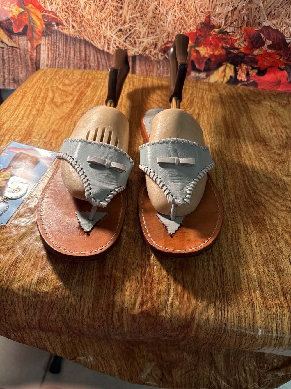 Stephen Bonanno Handcrafted Palm Beach Sandals Light Blue Bow Leather 10.5